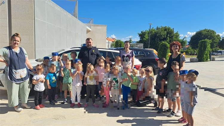 Slika /PU splitsko-dalmatinska 2022/Prevencija/brac.jpg